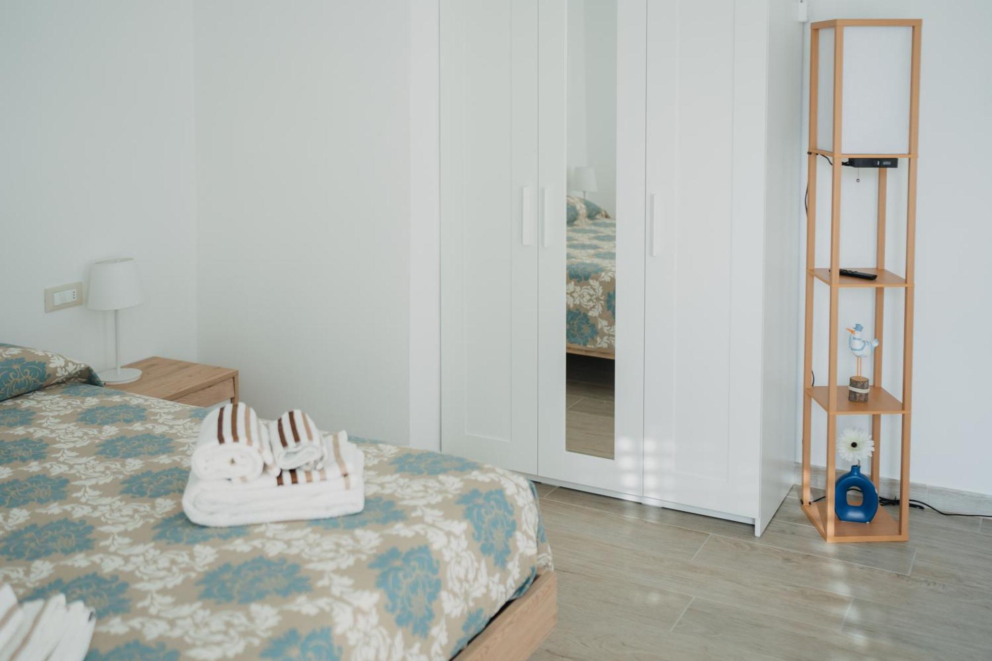 Casa Degli Ulivi - Apartment B Porto San Giorgio Kültér fotó